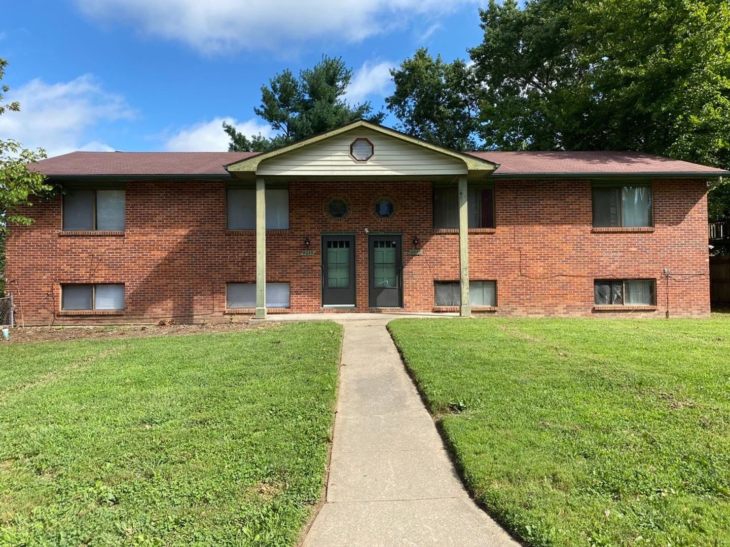 Columbia House: 4337 W Bethany