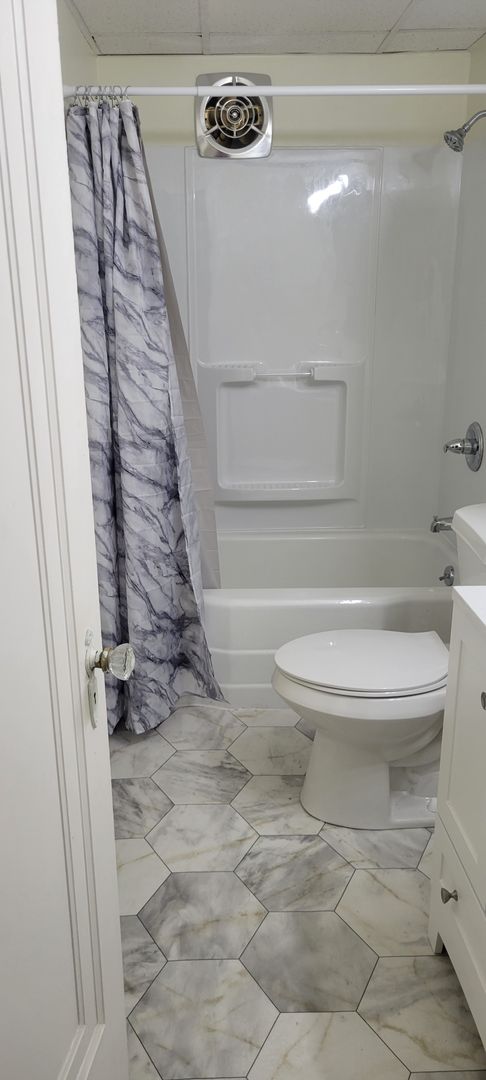 Buffalo Apartment: 115 Tennyson Ave.