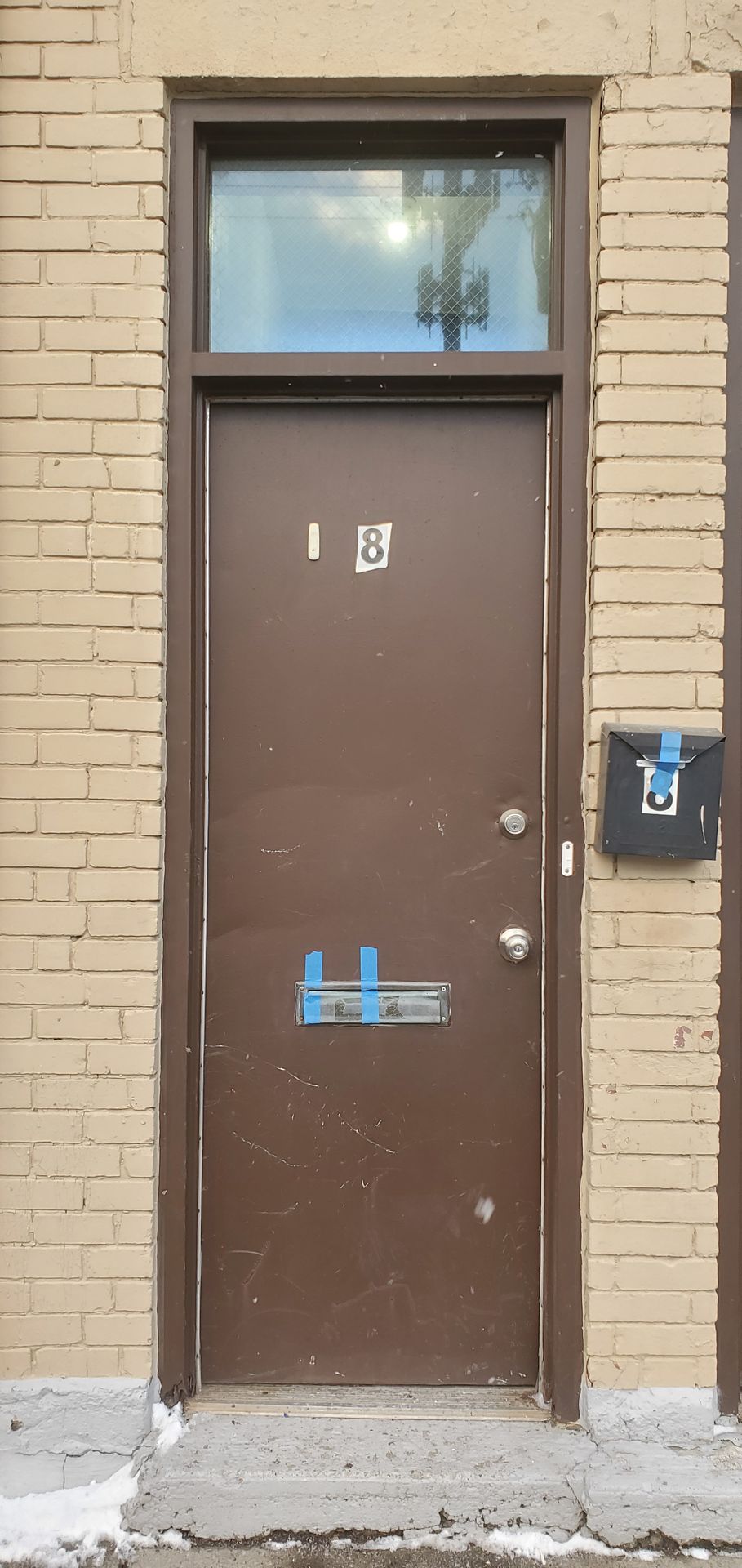 Buffalo Apartment: E. Oakwood Pl.