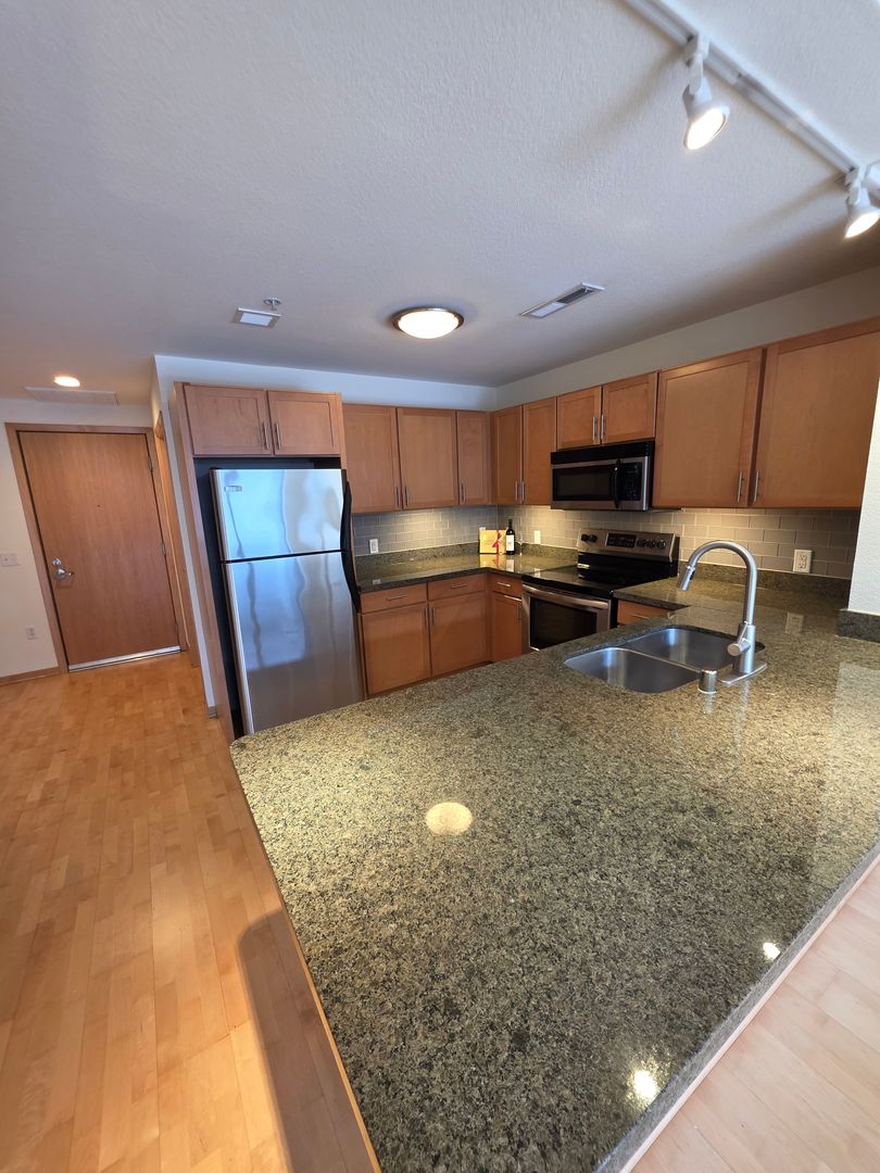 Milwaukee Apartment: 235 E. Pittsburgh Avenue