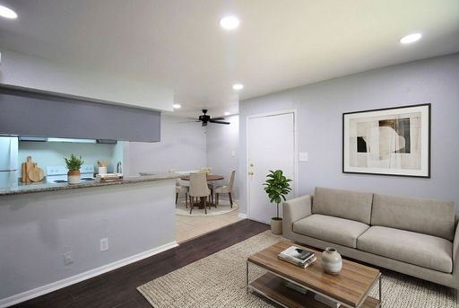 1 Bedroom Apartment – 4200 Lockfield Street , Houston, TX 77092