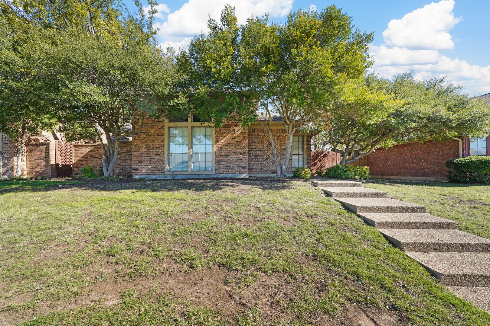Dallas Apartment: 4031 Saint Christopher Lane