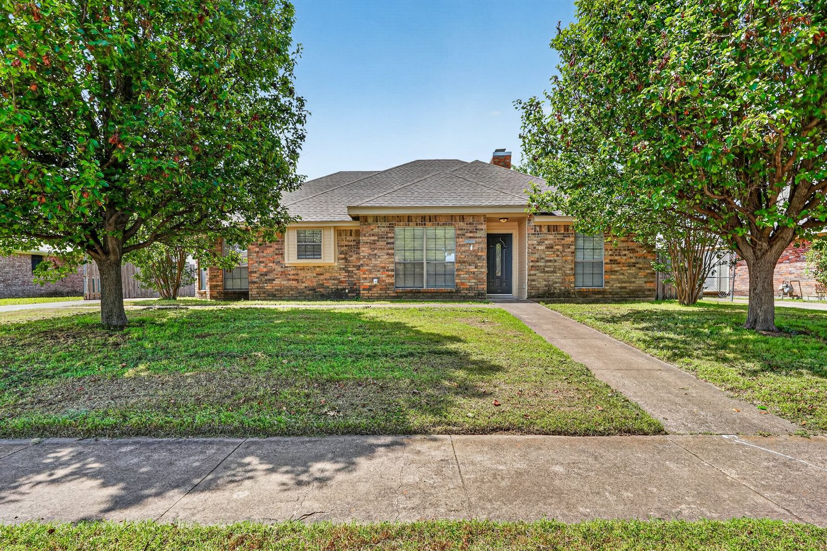 McKinney House: 2403 Ridgevalley