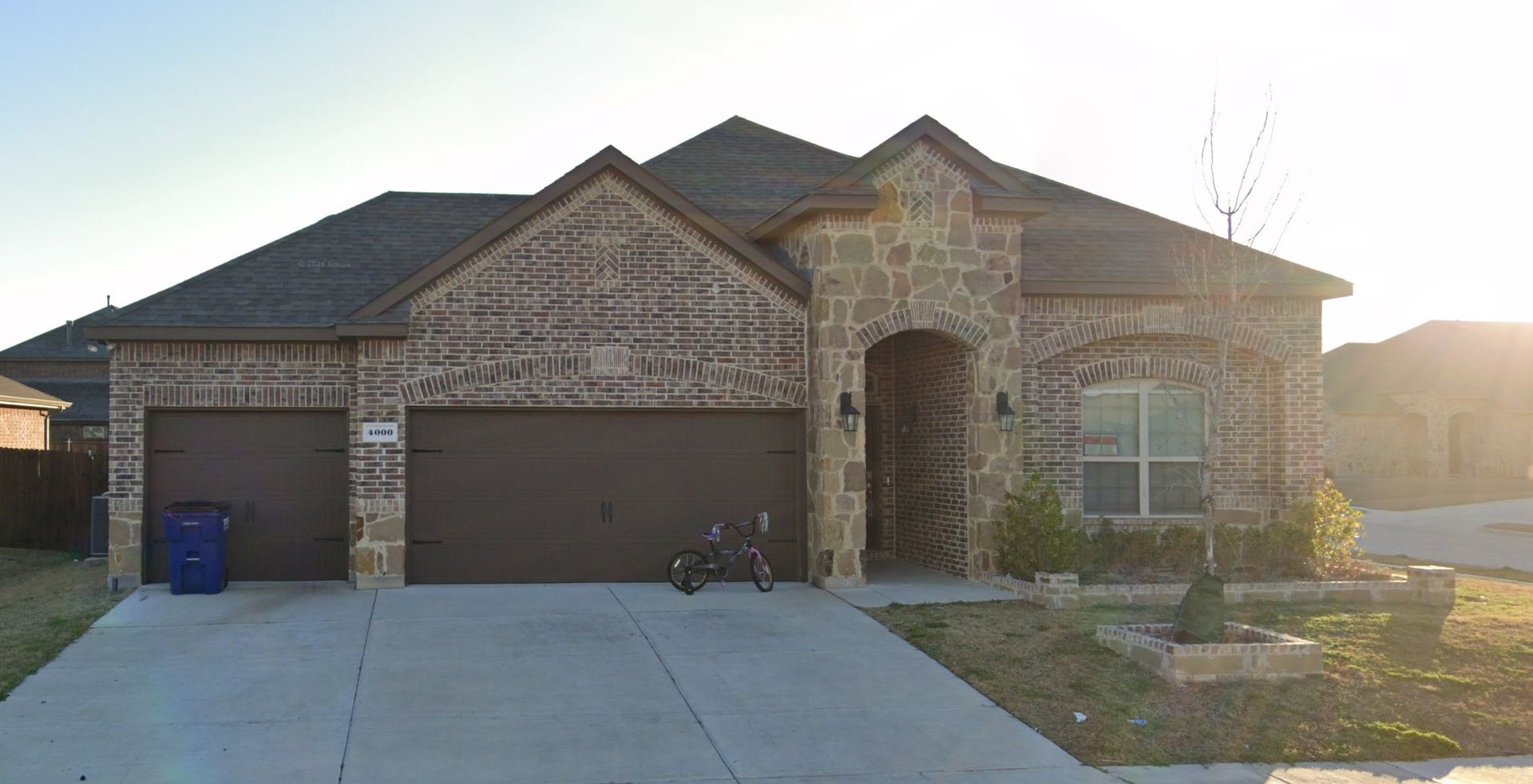 Forney House: 4000 Dusk Dr.