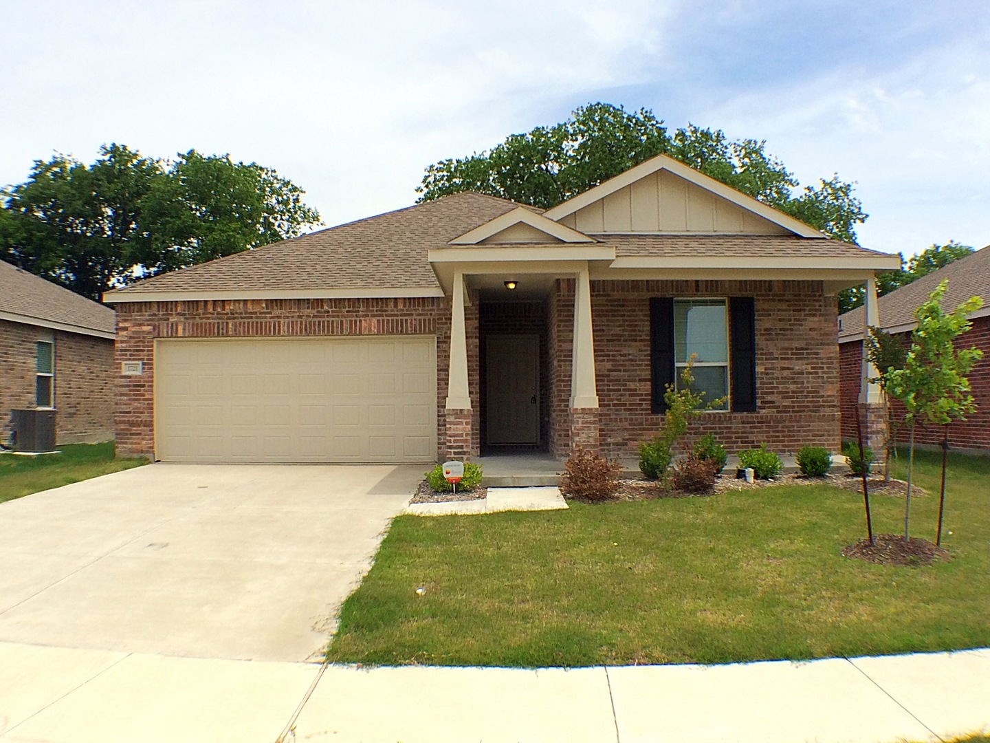 Little Elm House: 1721 Megan Creek Dr