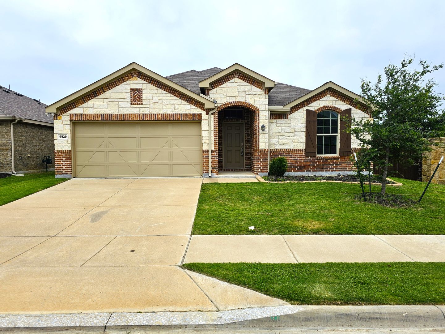 Aubrey House: 4529 Ashmark Rd.