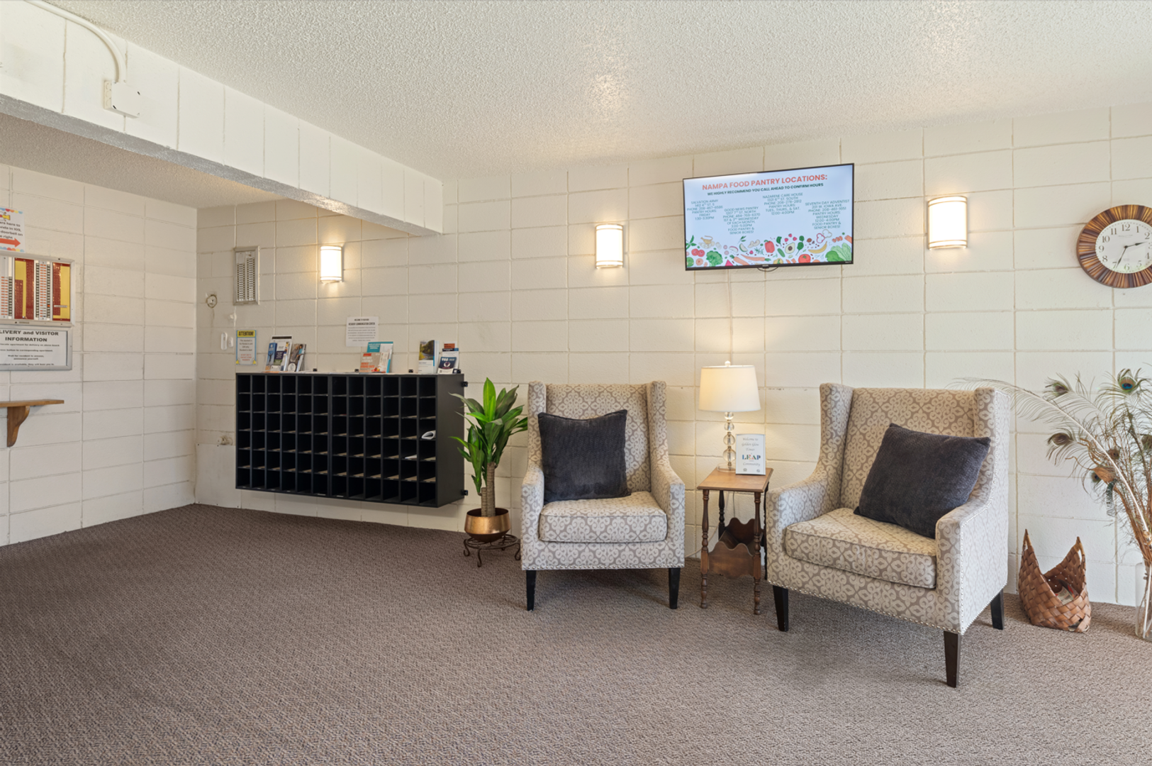 Lobby at Golden Glow Tower Studio Apartment (7 of 7)