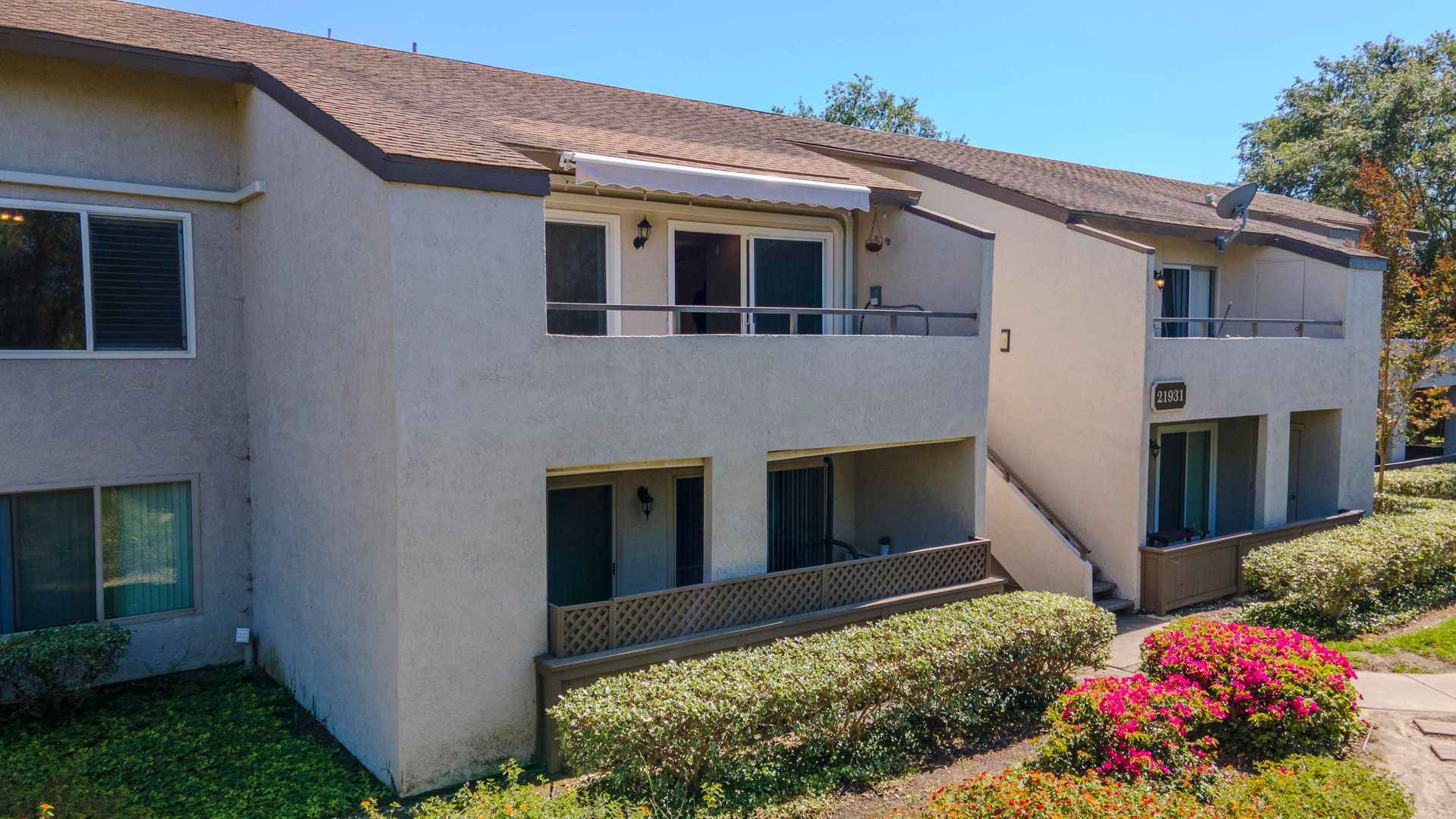 Lake Forest Condo: 21931 Rimhurst