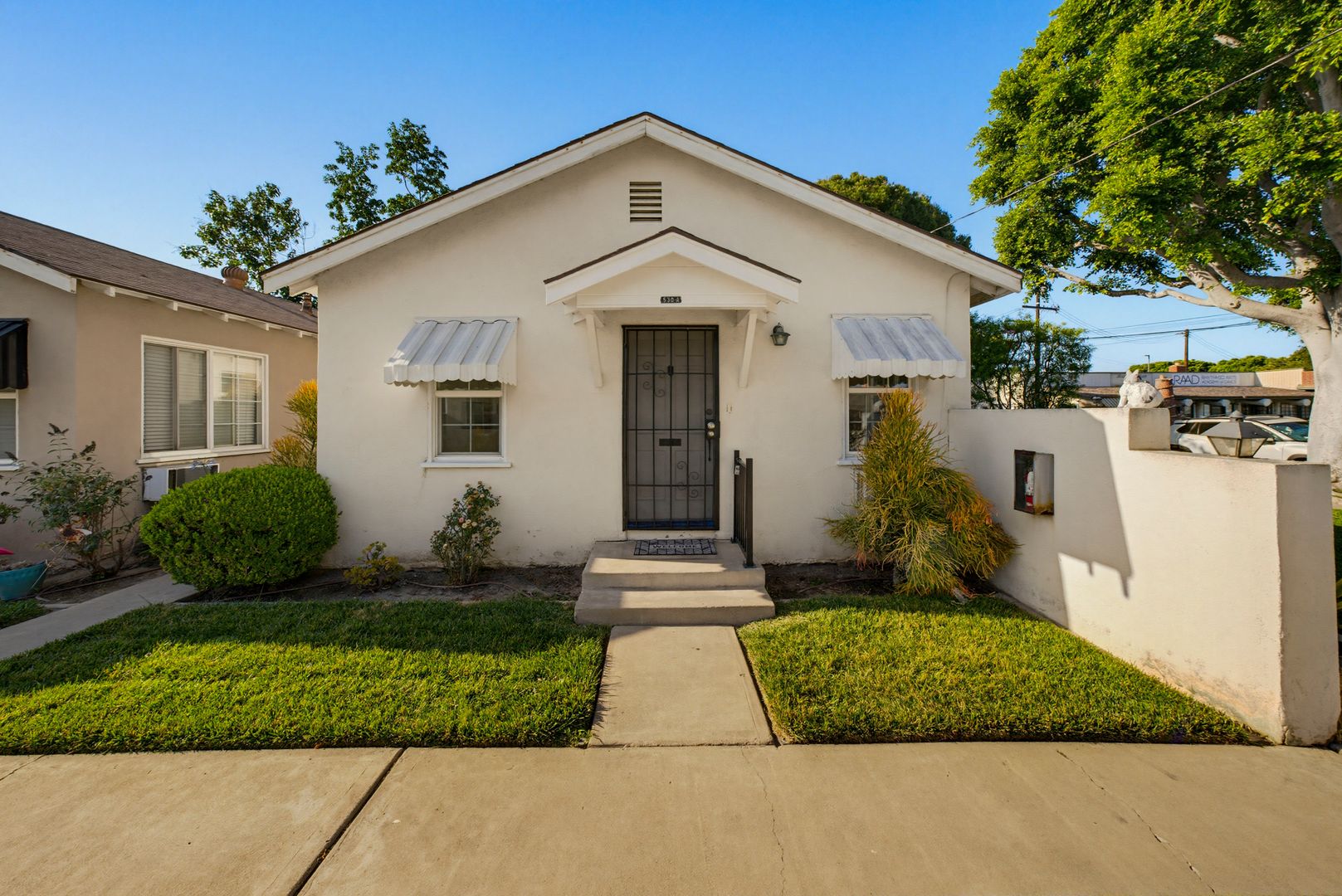 Tustin Apartment: 530 C St