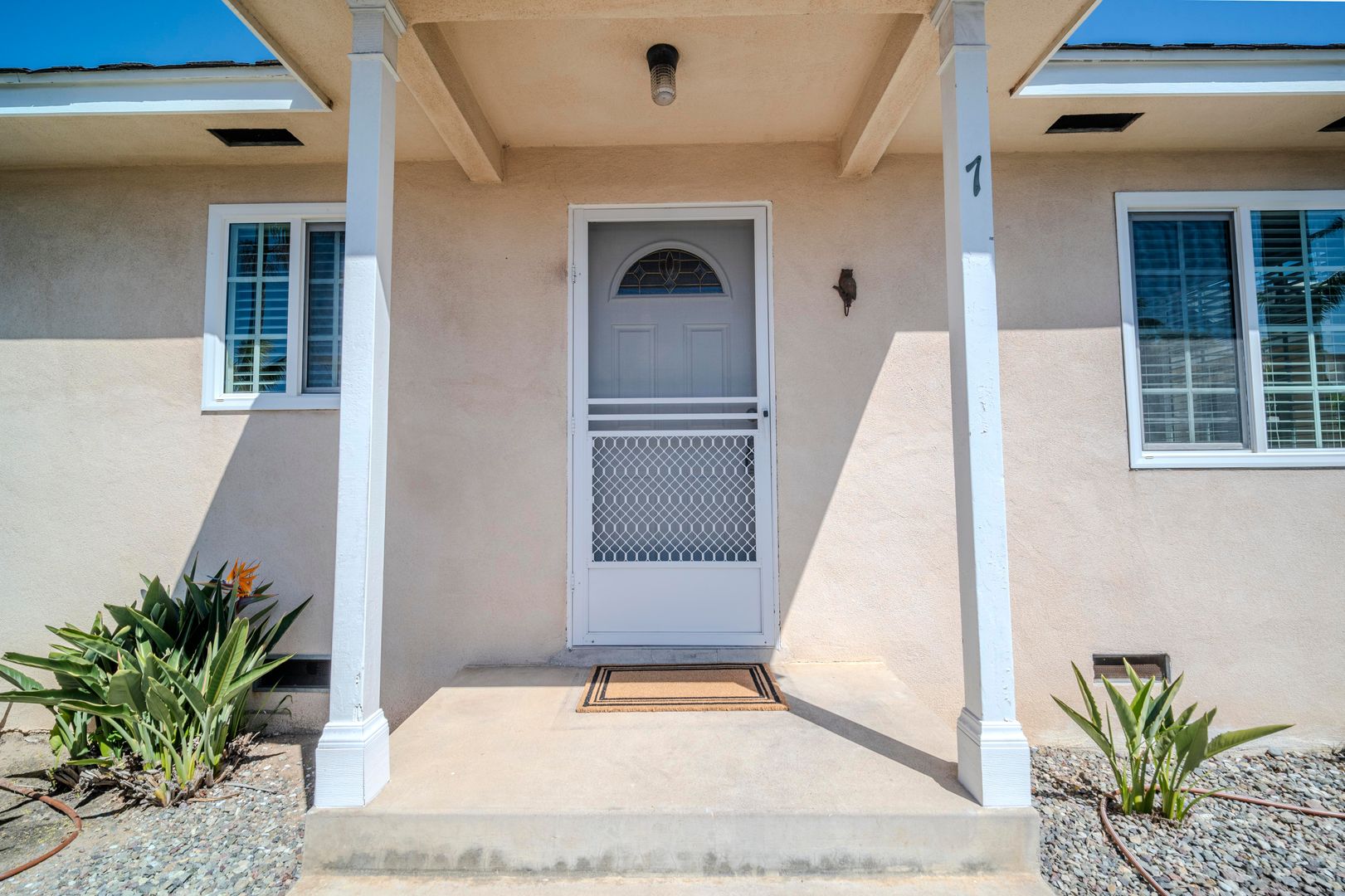 Costa Mesa Apartment: 2159 Orange Avenue