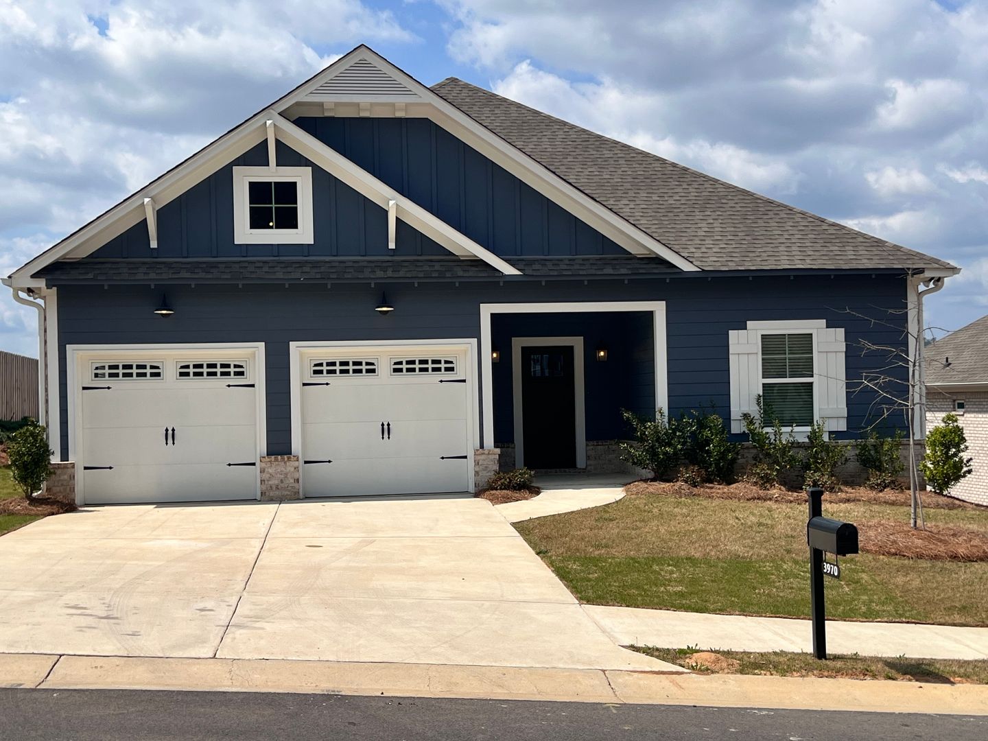 Birmingham House: 3970 Sydney Drive