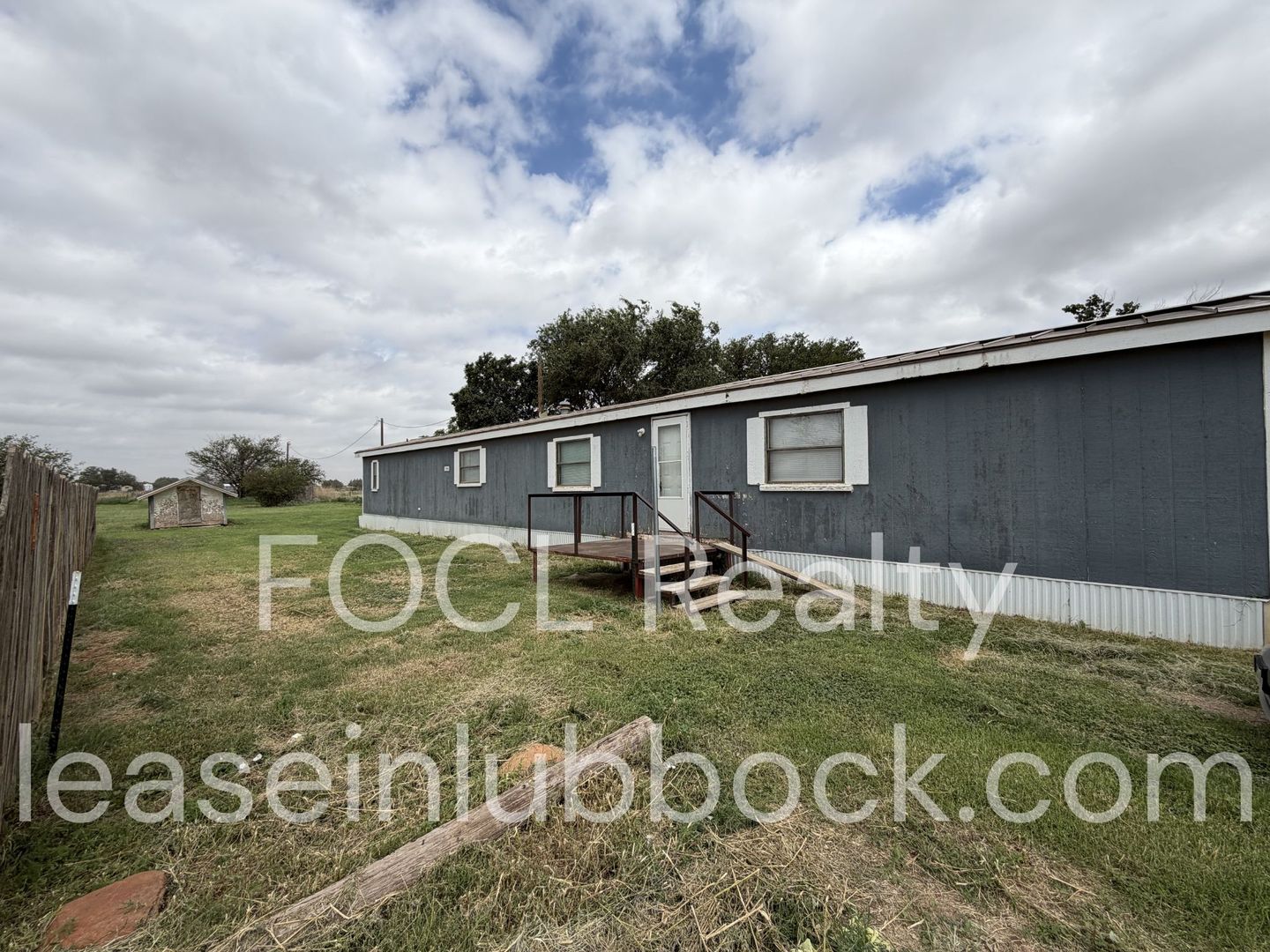 Lubbock House: 122 County Road 2900