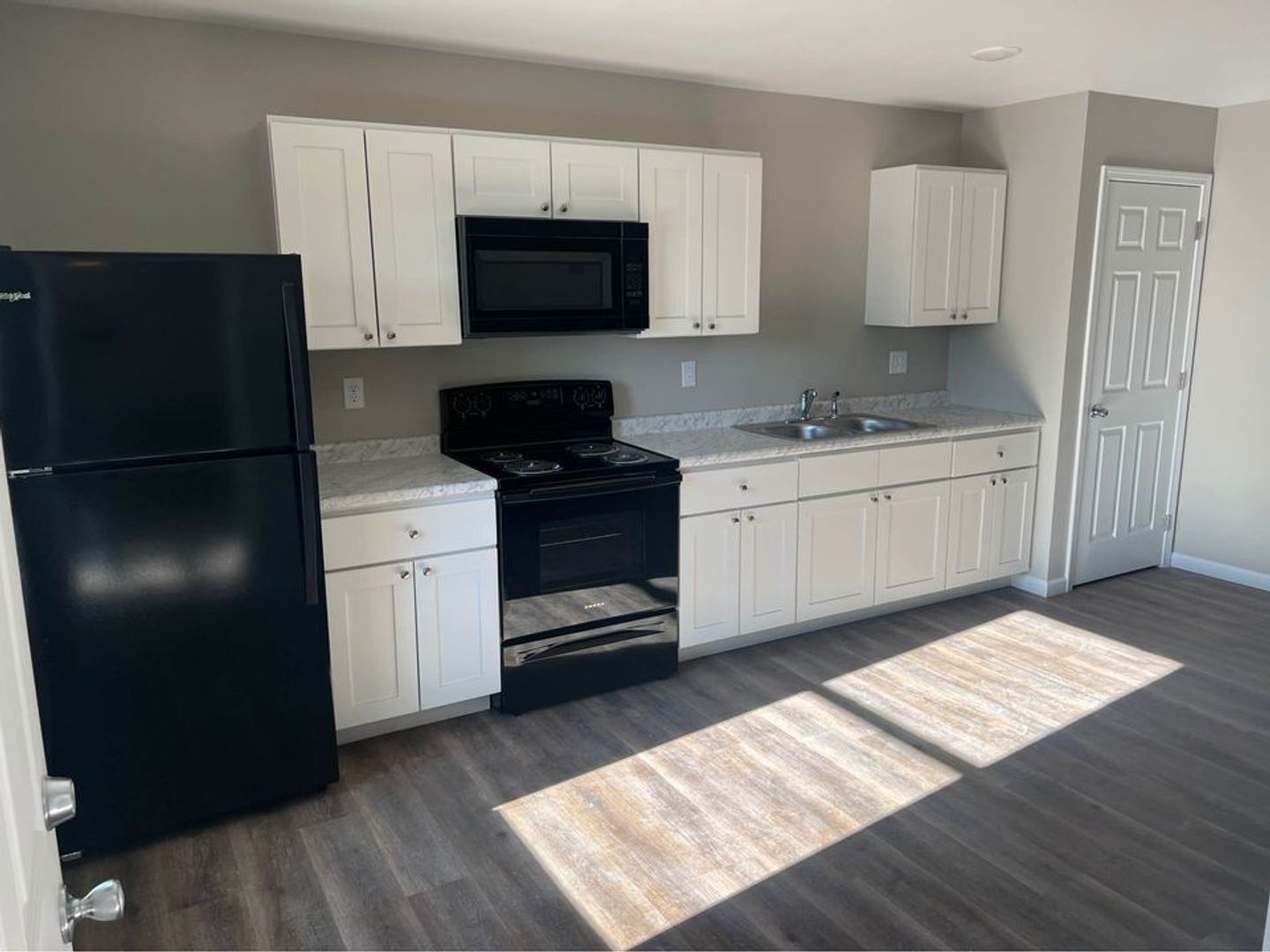 Jackson Apartment: 215 Cane Creek Lane, Apt 209