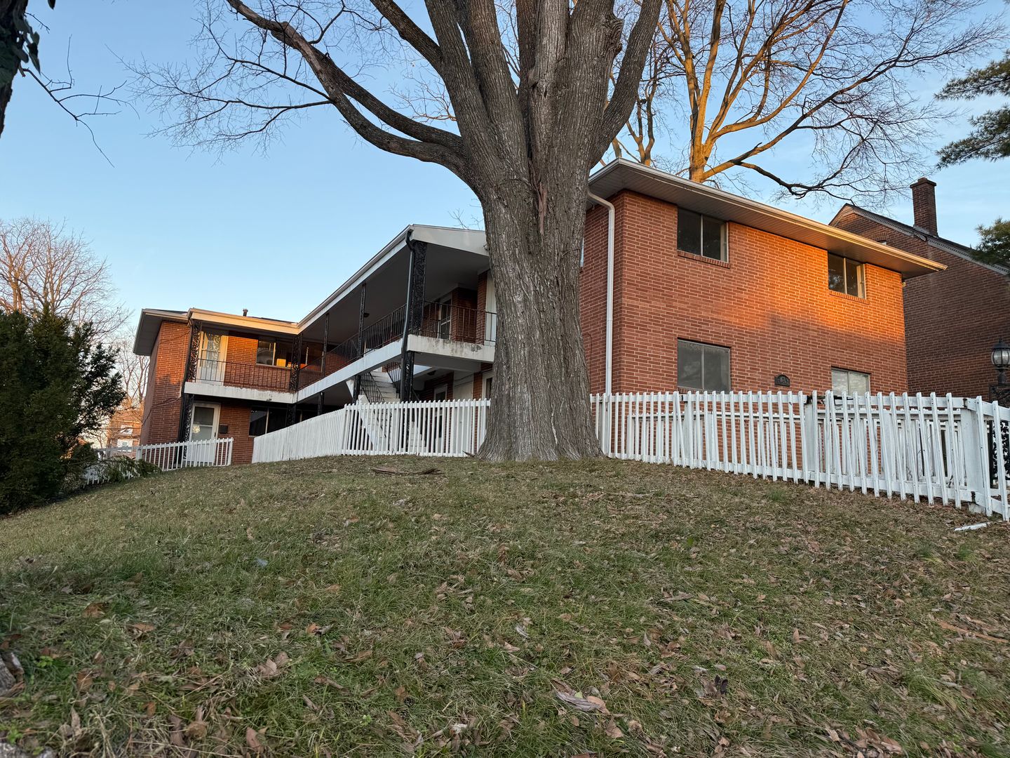 Cape Girardeau Apartment: 333 N Ellis St