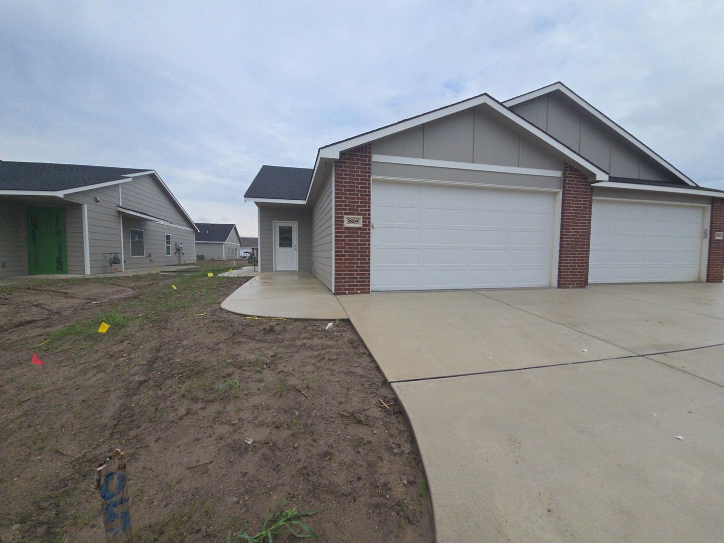 Wichita Apartment: 3803 Bluelake