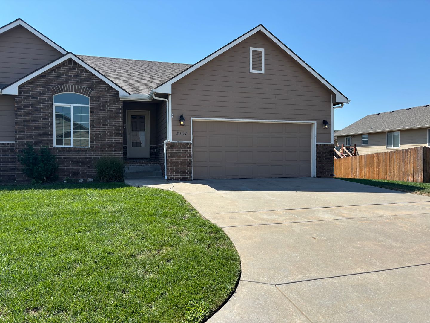 Park City Apartment: 2107/2111 Village Estates