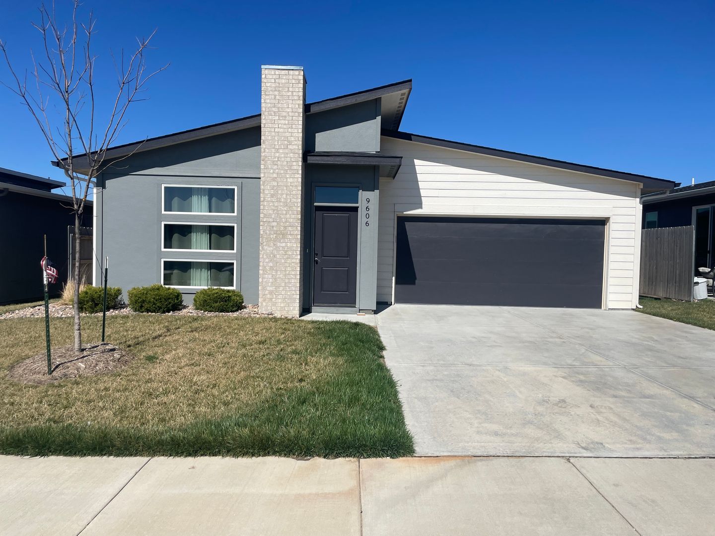 Wichita House: 9619 E Annabelle St