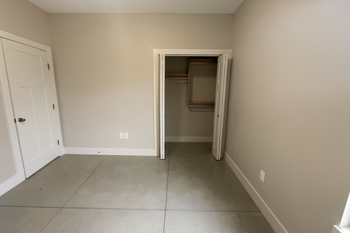 Easy-Living 3 Bedroom Home in Derby School District – photo 1