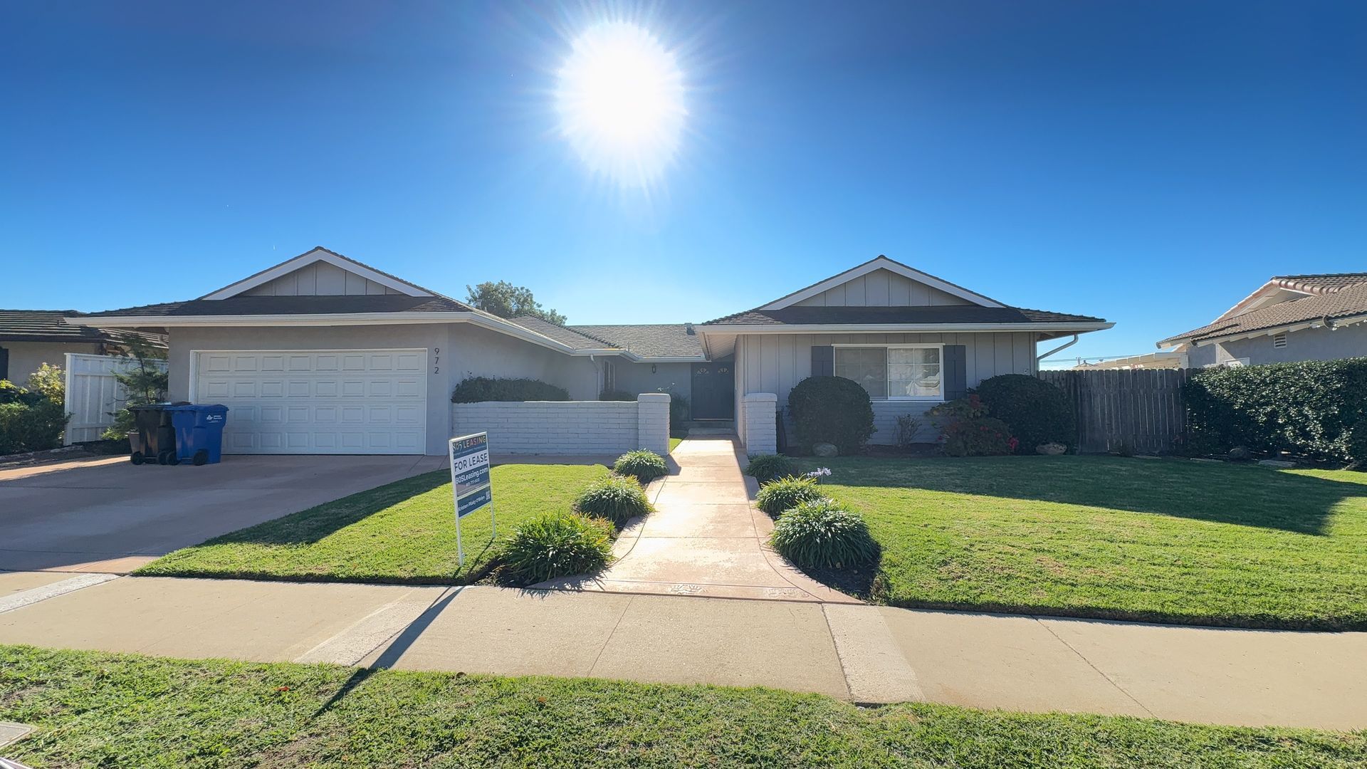 Thousand Oaks House: 972 Calle Pinata