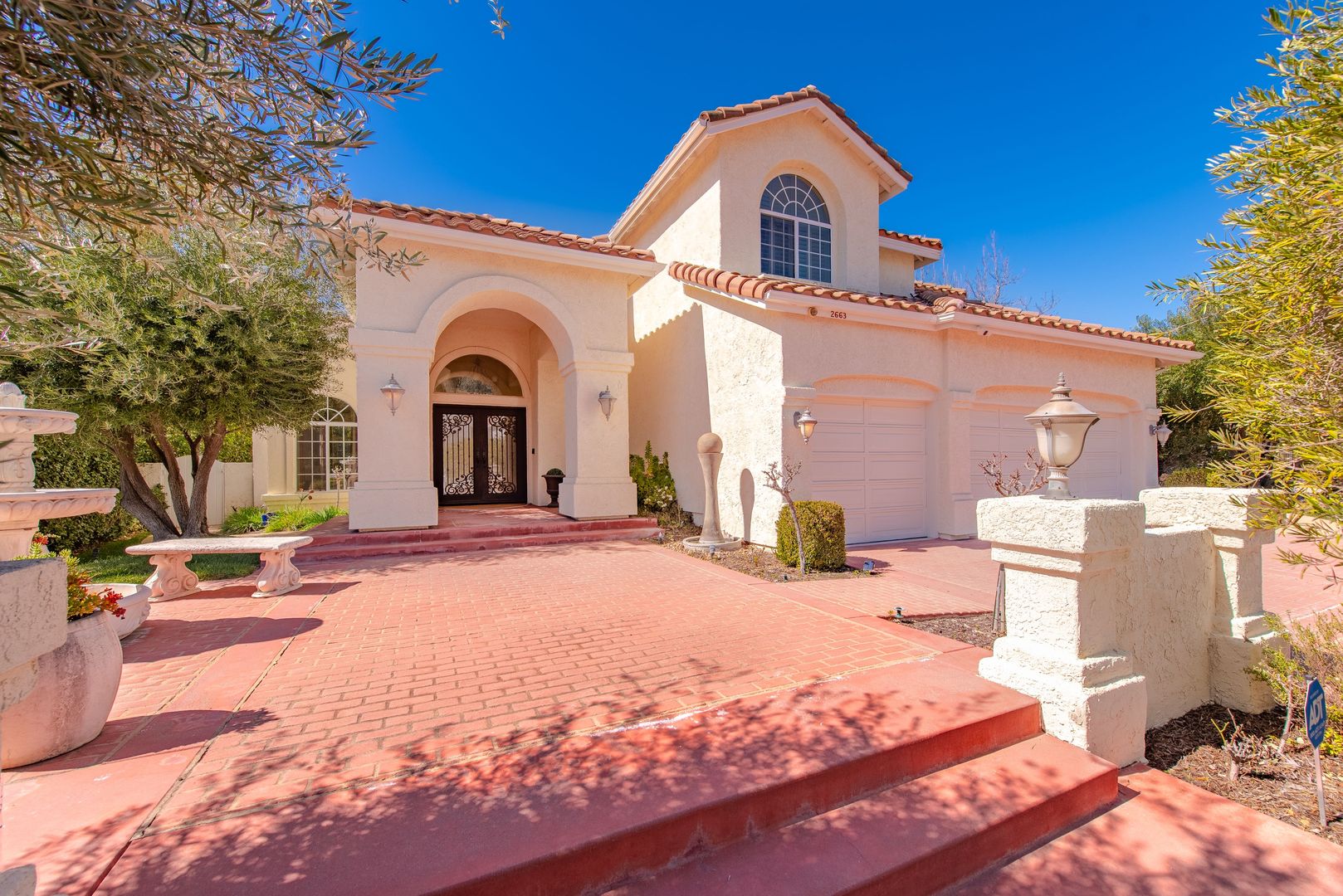 Westlake Village House: 2663 Yellowwood Drive