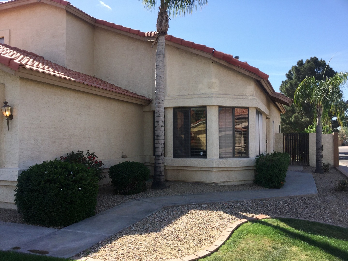 Phoenix House: 4413 E Hiddenview Drive