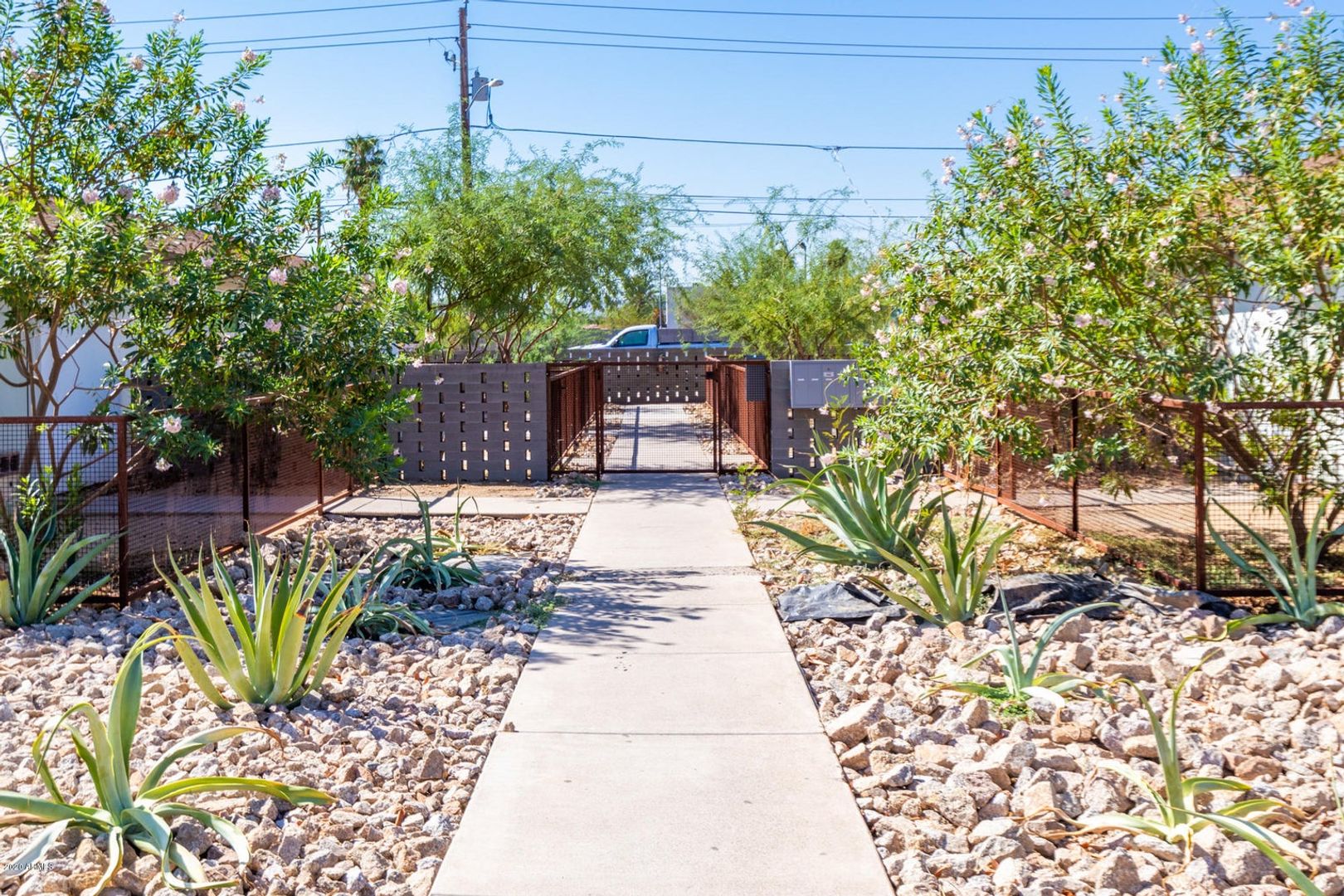 Phoenix House: 1017 E McKinley Street