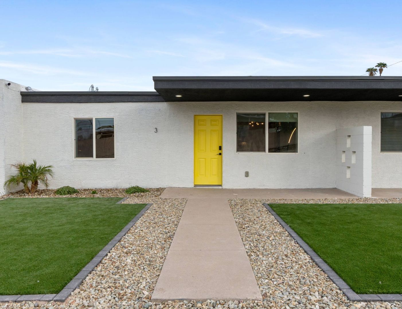 Phoenix House: 1562 E Peoria Avenue