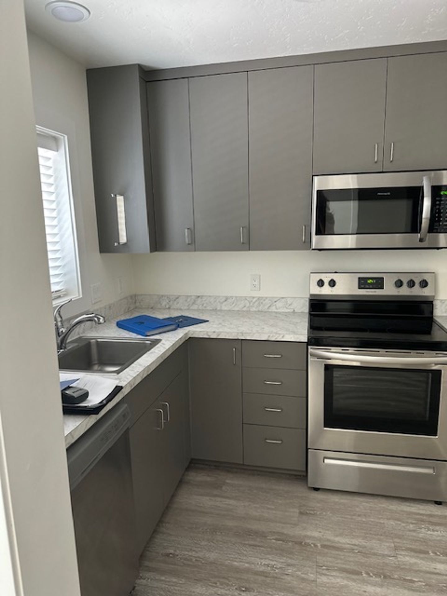 Boise Apartment: 1413 S Manitou Ave