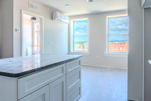 Premium Mountain Views, Lush Entry Zone - 5th floor - 1 bed/1 bath - $2200 - Downtown Elm St! – photo 1