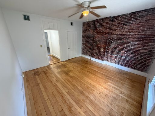 PRICE DROP! Beautiful 3rd floor 4bed/1 bath - Manchester Mill District - $2325/month – photo 1