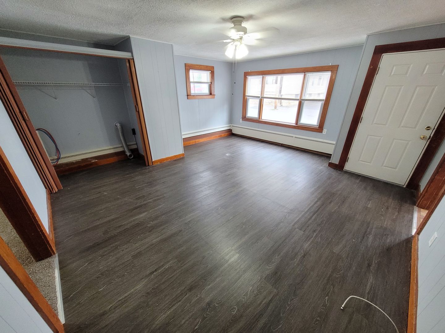 West Manchester Apartment: 324 Dubuque St.