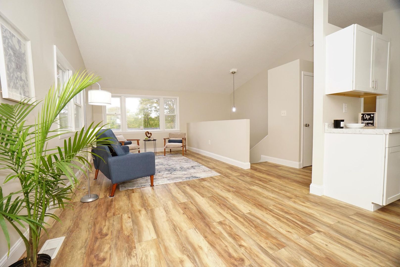 42 Woodfield St 6 of 8