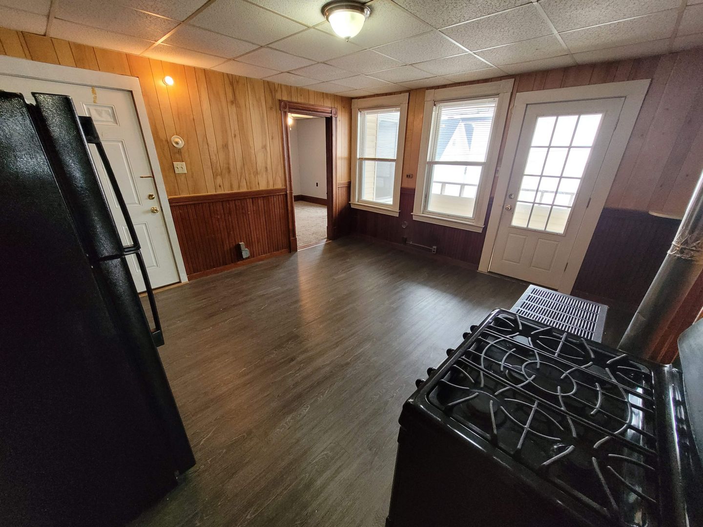 West Manchester Apartment: 355 Rimmon St.