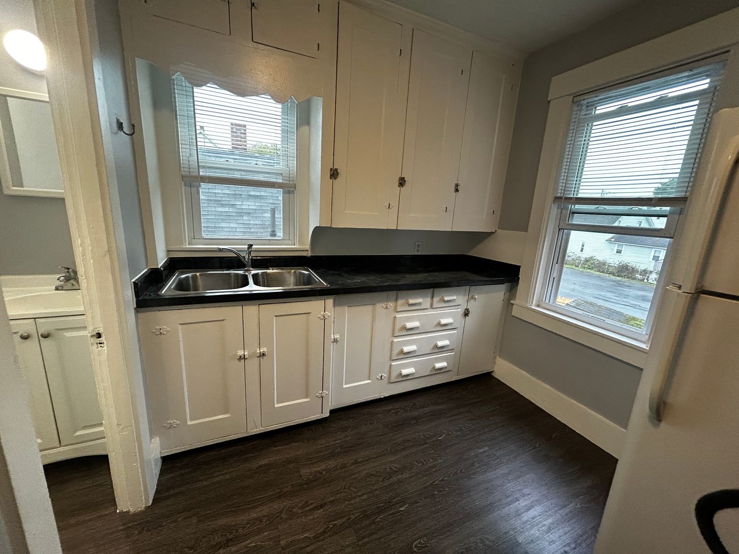 West Manchester Apartment: 202 Douglas St. - #2