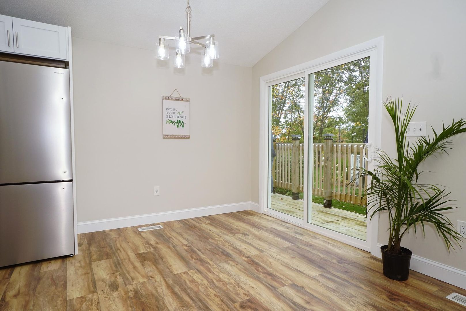 42 Woodfield St 8 of 8