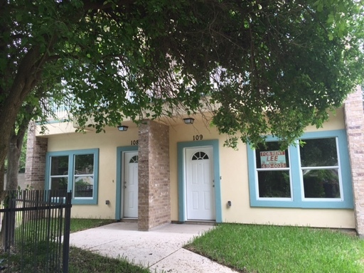 700 SUNSET DR.- 106 – photo 1