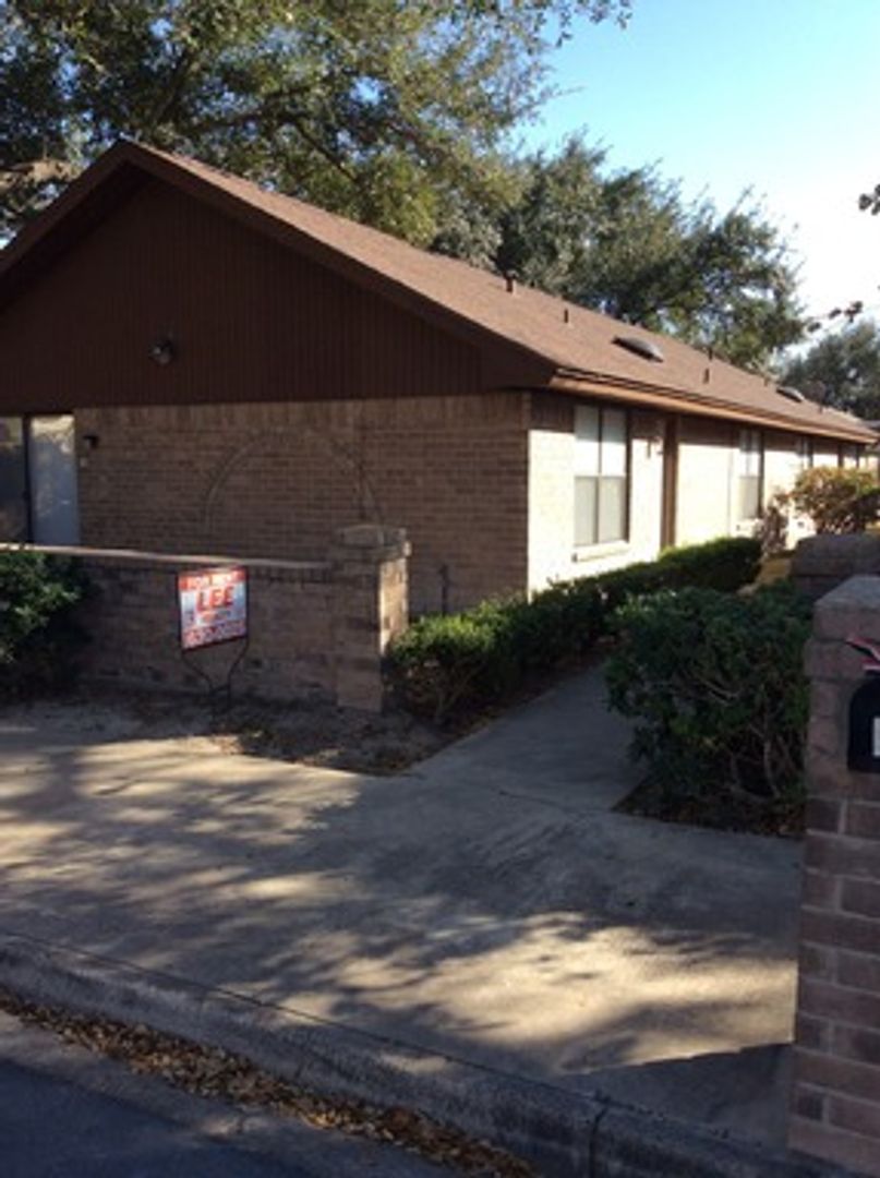 MCALLEN Apartment: 1509 CARDINAL Ave.