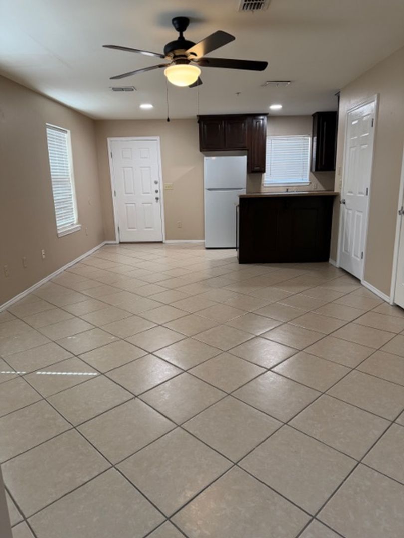 MCALLEN Apartment: 310 S. 48TH Lane