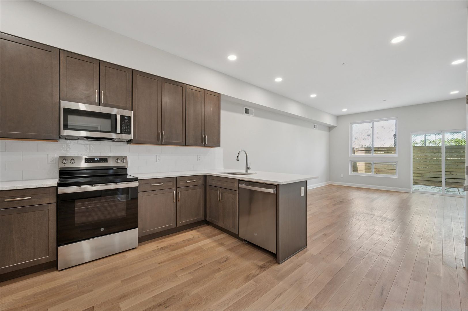 Philadelpiha Apartment: 836 S 3rd St