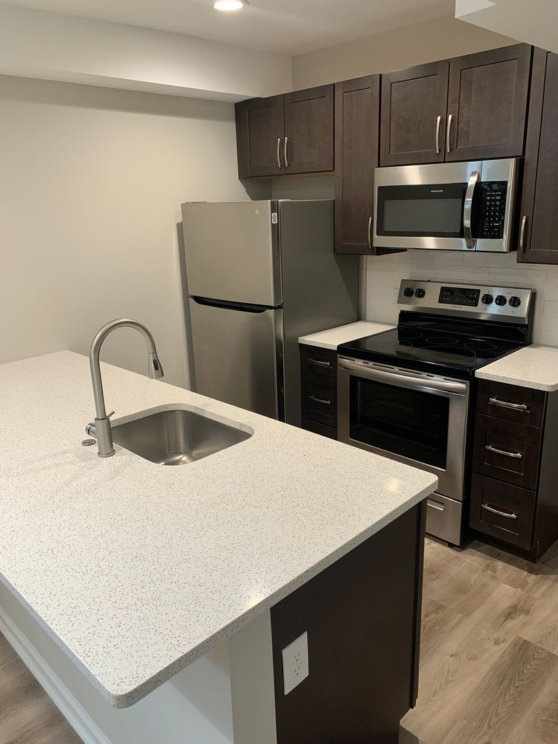 Philadelphia Apartment: 776 S 15th St