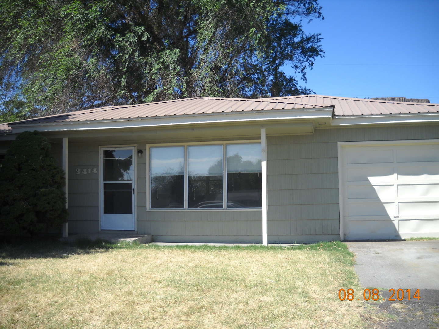 The Dalles House: 3414 W 8th St.