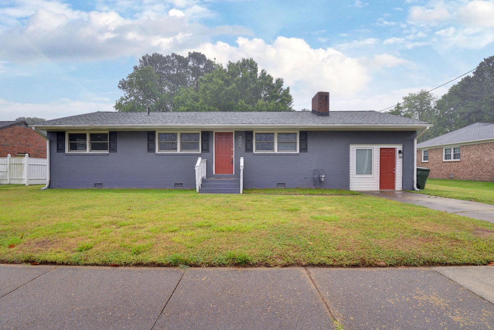 Newport News House: 485 Colony Rd