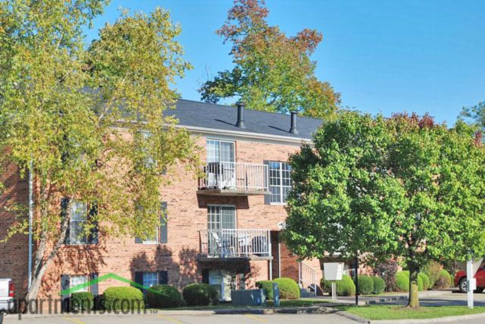 Cincinnati Apartment: 5375 Lees Crossing Drive