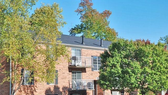 Cincinnati Apartment: 5403 Lees Crossing Drive