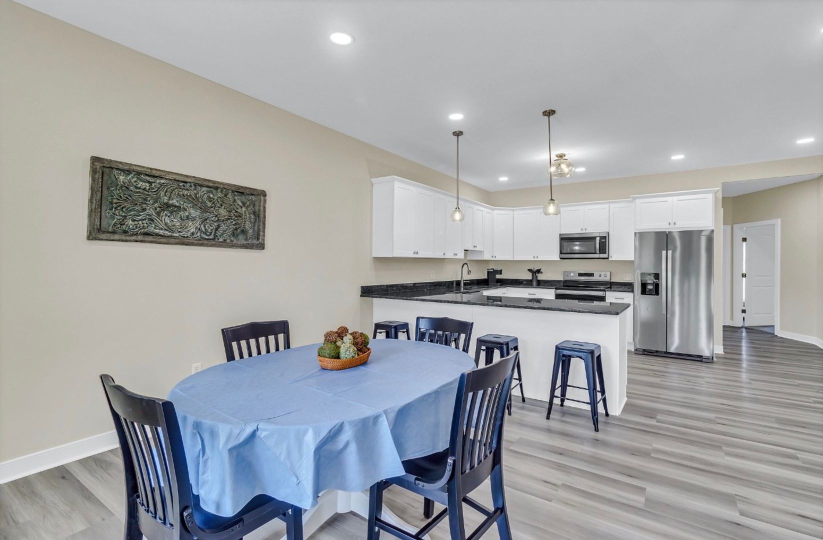 Kilmarnock Apartment: 710 James Jones Memorial Hwy