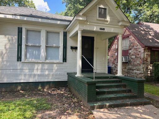 1 Bedroom 1 Bath Rental Available – photo 1