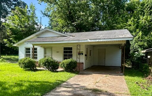 3 Bedroom 1 Bath Home Available for Rent! – photo 1