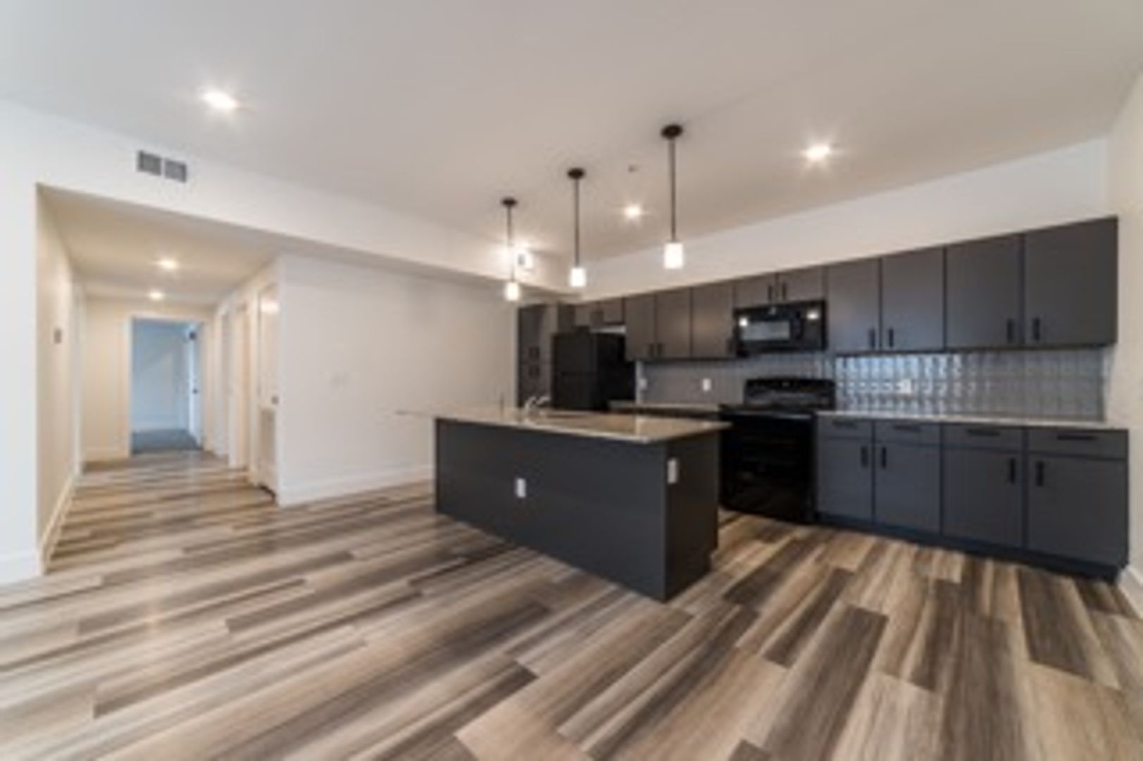 Fayetteville Apartment: 936 and 944 N Willis