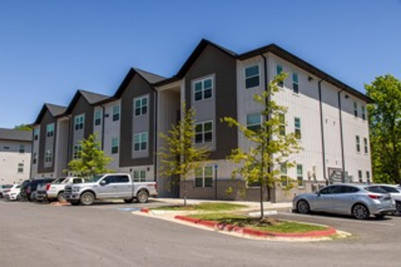 Fayetteville Apartment: 936 and 944 N Willis
