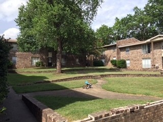 Fayetteville Apartment: 705 West Putman Street